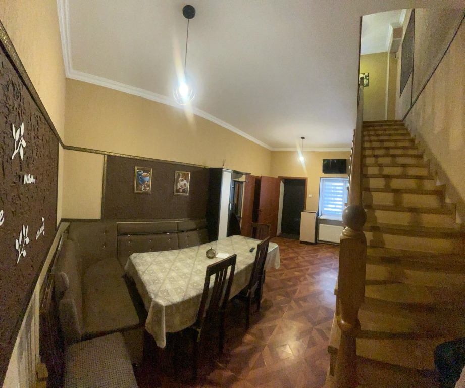 Двухместный коттедж двуспальная кровать в Уютный домик