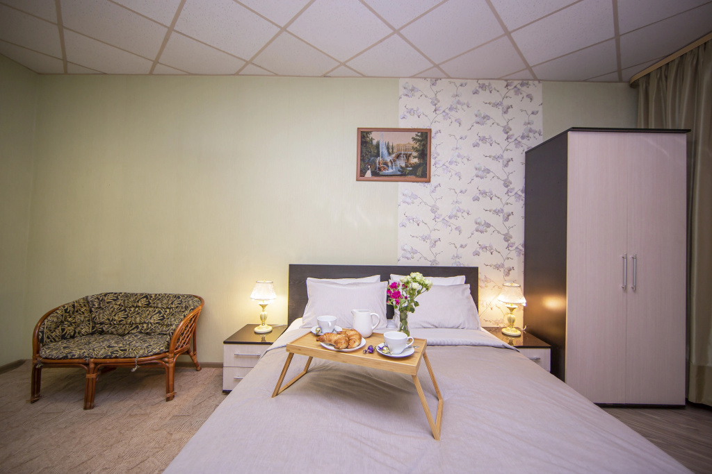 Отель Апартаменты Friends Vacations 3BR & 3BTHR Apartment в Санкт-Петербурге