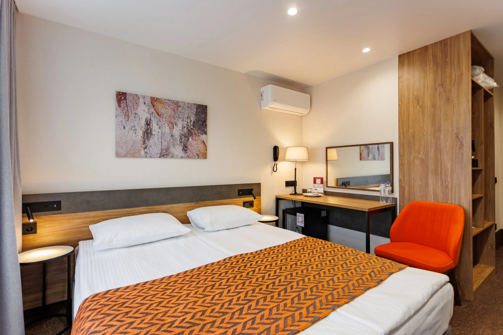 Russia Congress Hotel Room Type - Standard Comfort Double room full double bed