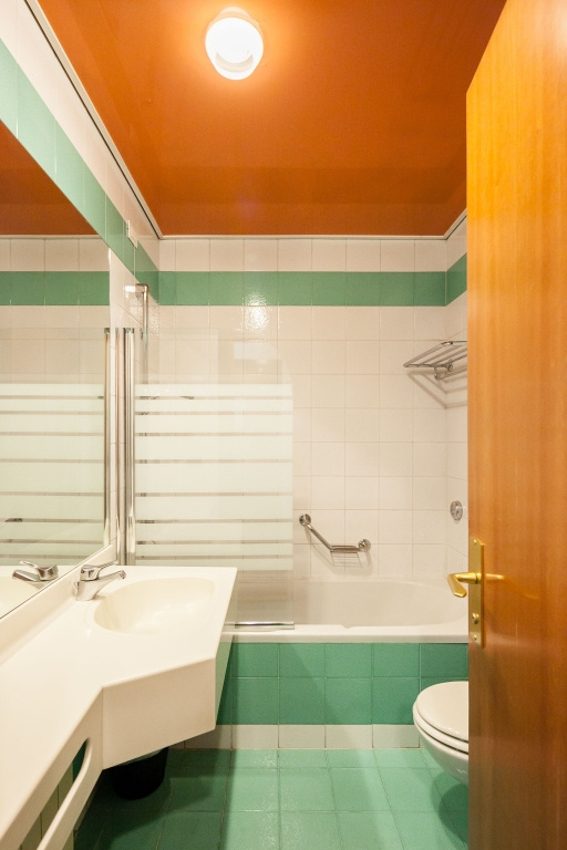 Double room (full double bed)