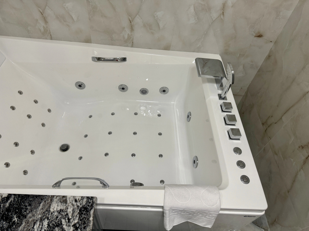 Отель Апартаменты Comfort & Relax Home at Tsarskaya Ploshchad 6 в Москве
