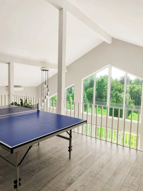 Частный дом Дом с панорамными окнами, 3 спальнями и сауной - фото 4