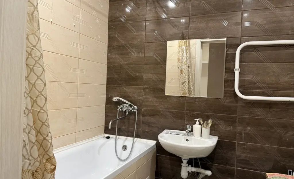 Отель Квартира AppartDeLuxe на Улице Петра Подзолкова 21 в Красноярске