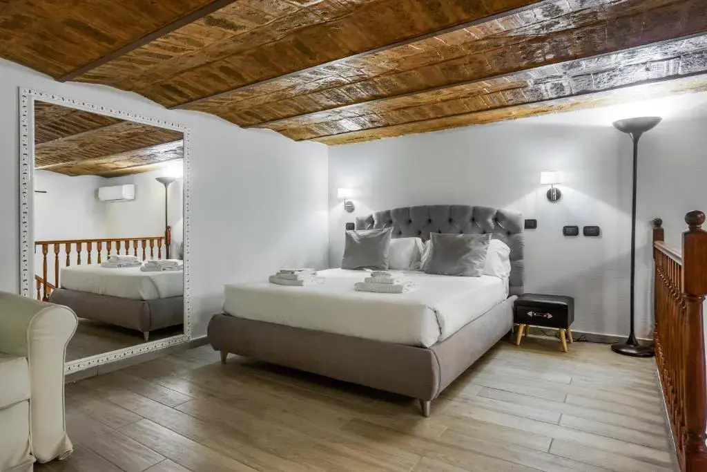 Superior Triple room