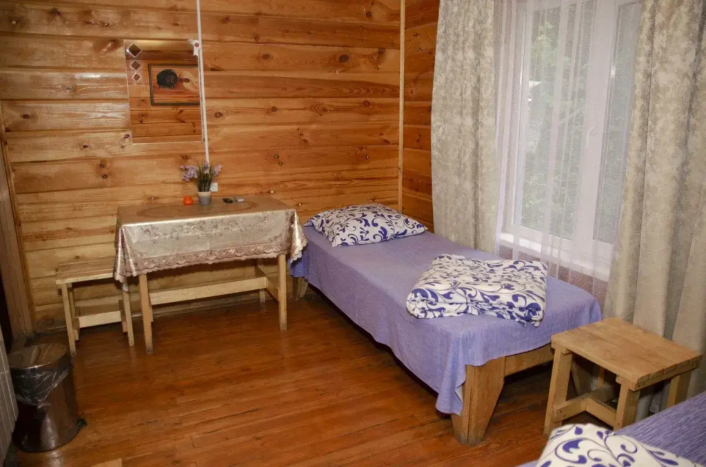 Economy Triple room