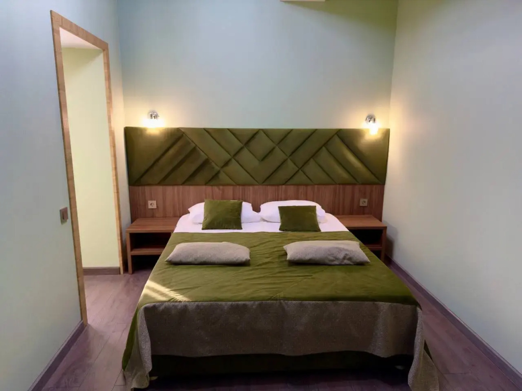 2 Bedrooms Suite with balcony