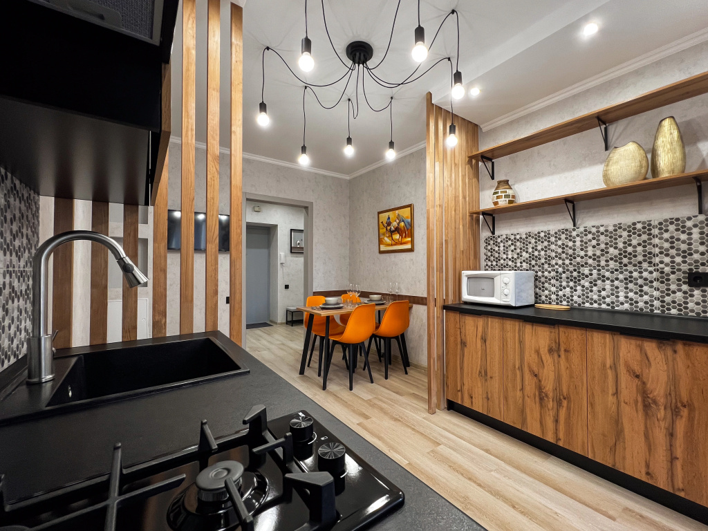 Апартаменты July рядом с Ривьерой — фото