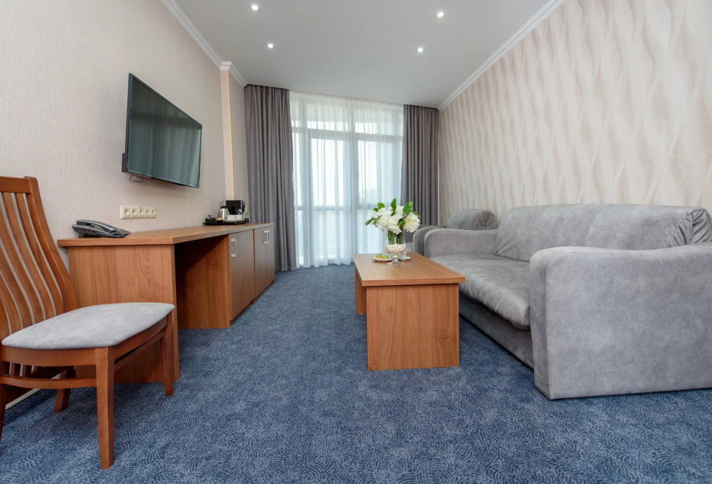 2 Bedrooms Double Suite with balcony and with view (full double bed)