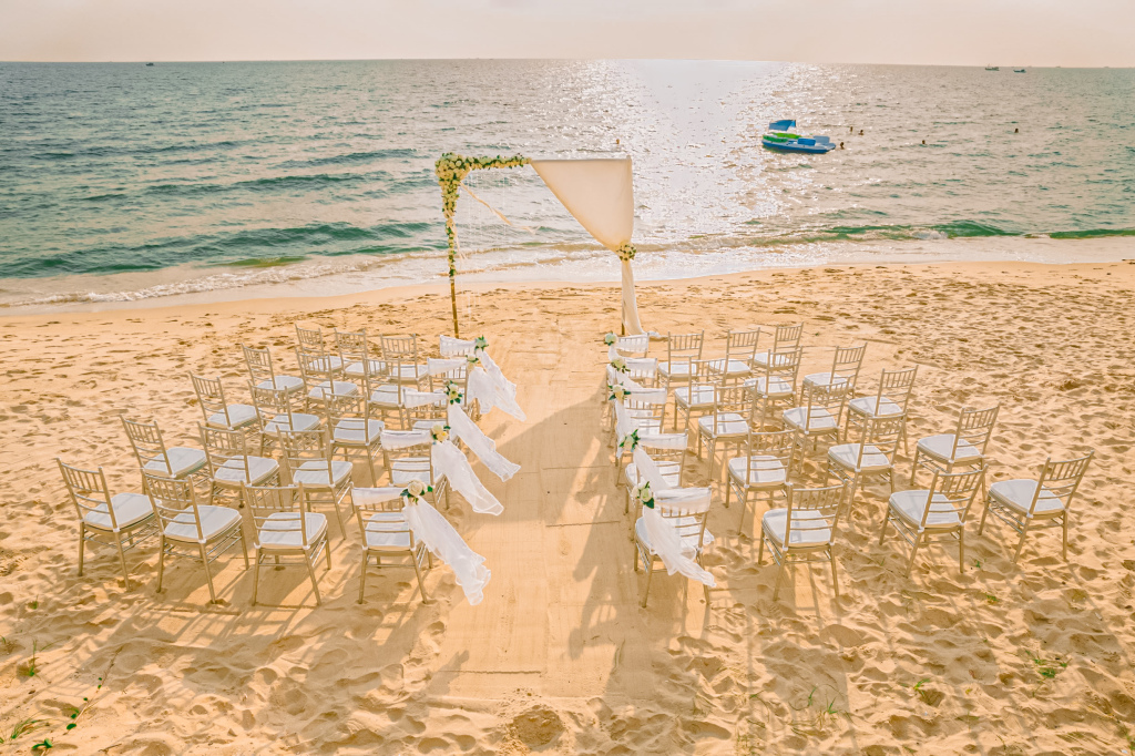 Seashells Phu Quoc Hotel & Spa Hotel