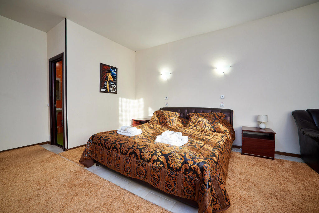 Korona Hotel Room Type - Junior Suite with city view