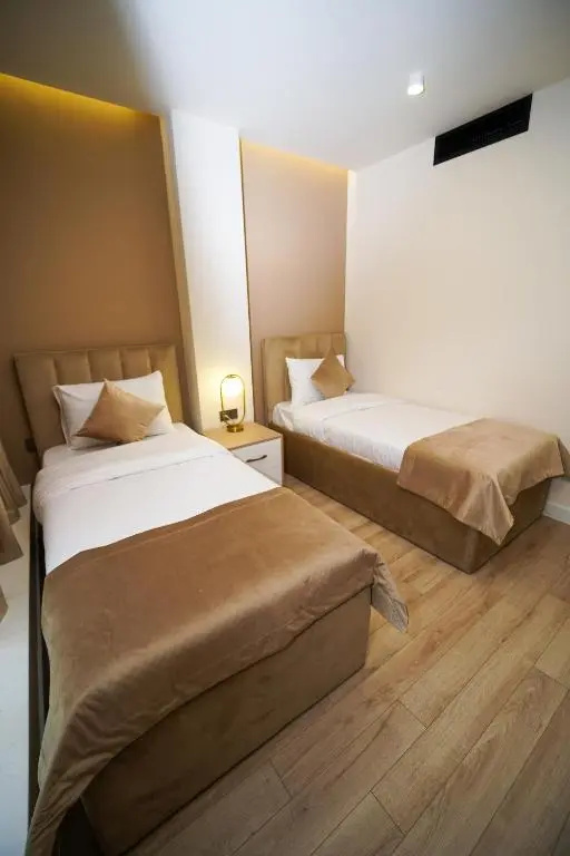 Superior Quadruple room