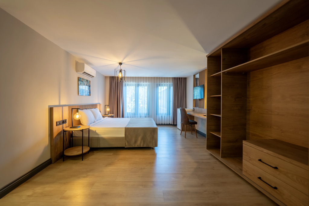 Junior Suite with city view