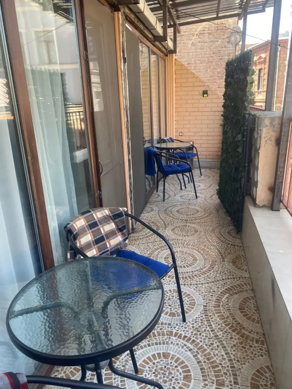 Отель Апартаменты Ninas Place 1 в Тбилиси