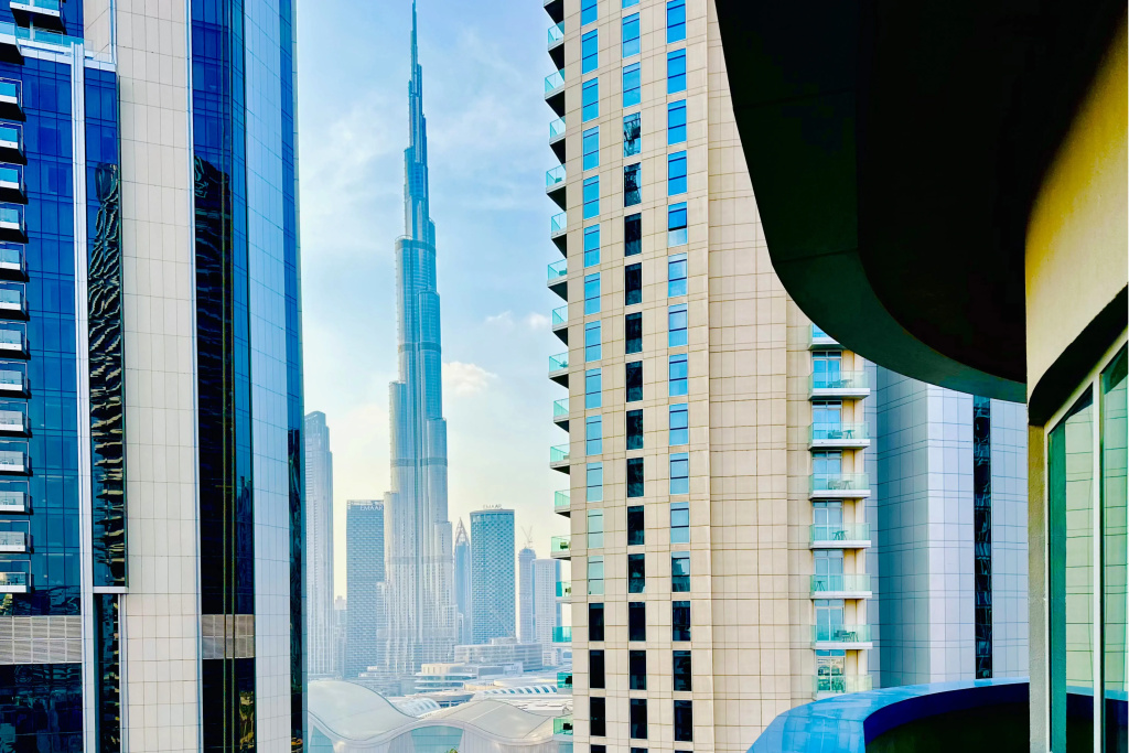 Апартаменты 1 Bedroomed Suit Full Burj Khalifa view! — фото