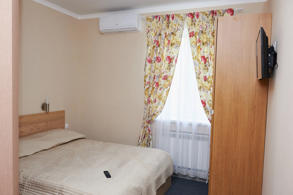 Comfort Double room (full double bed)