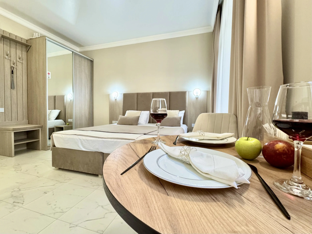 Апартаменты Okolo Morya 127 Комфорт с видом на горы и балконом — фото