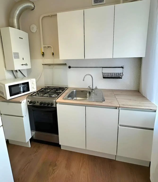 Квартира уютная рядом с ЖД Вокзалом — фото