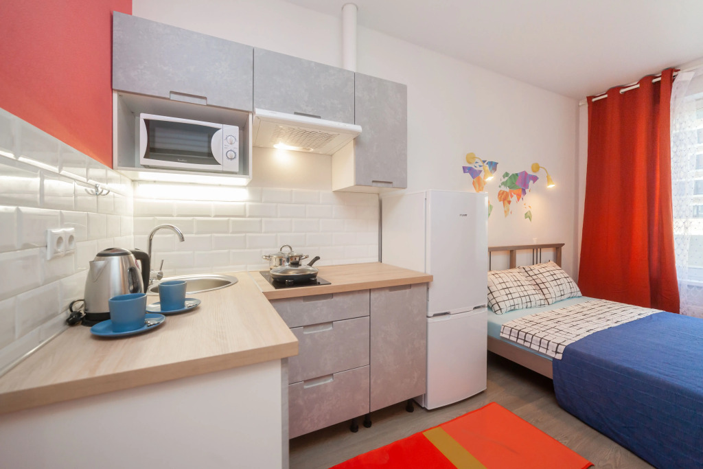 квартира студия в малосемейке. 1 комнатная малосемейка. амурская однокомнатная квартира. гостиница апартамент благовещенск. амурская 1а к5.