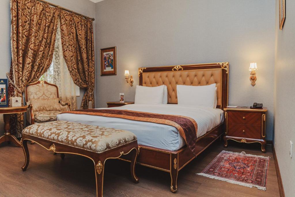 Двухместный полулюкс двуспальная кровать в Shah palace