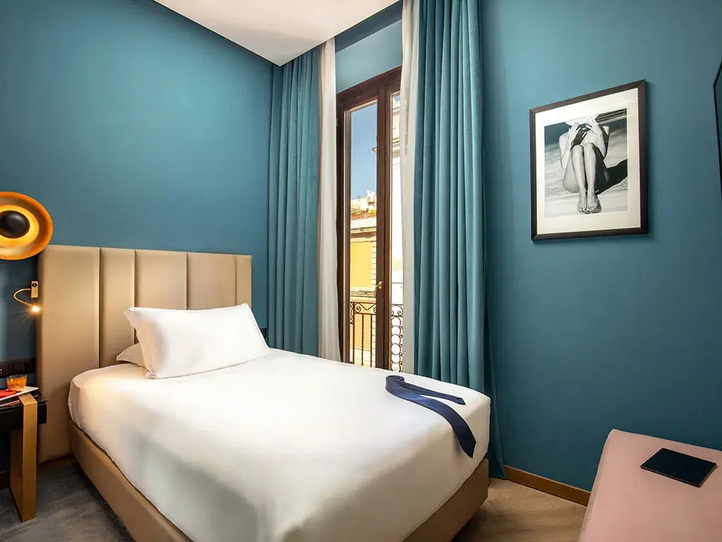 Standard Single room (single bed)