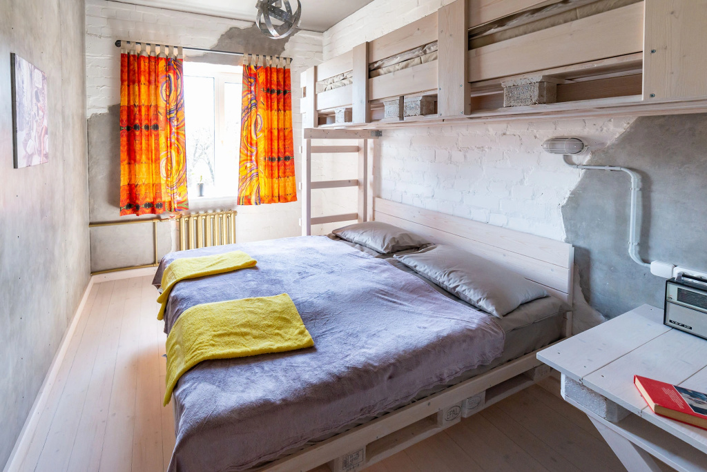 Economy Triple room