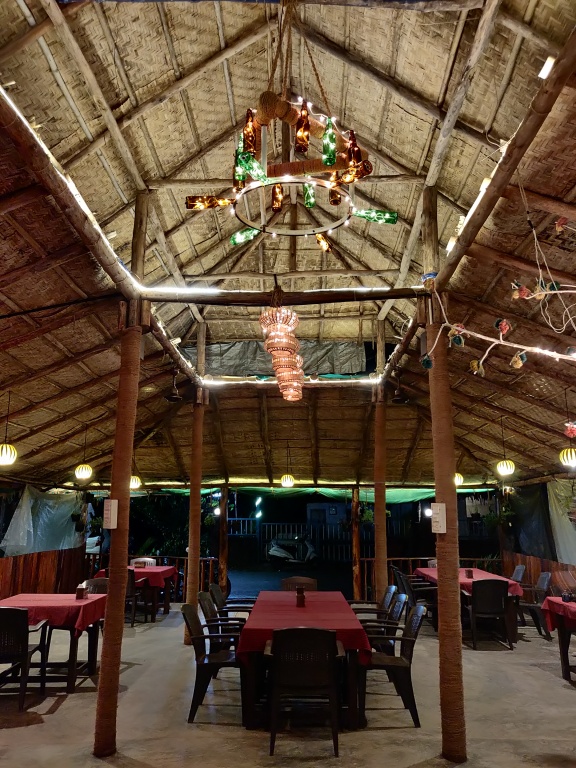 Artisan Resort And Cafe Hotel