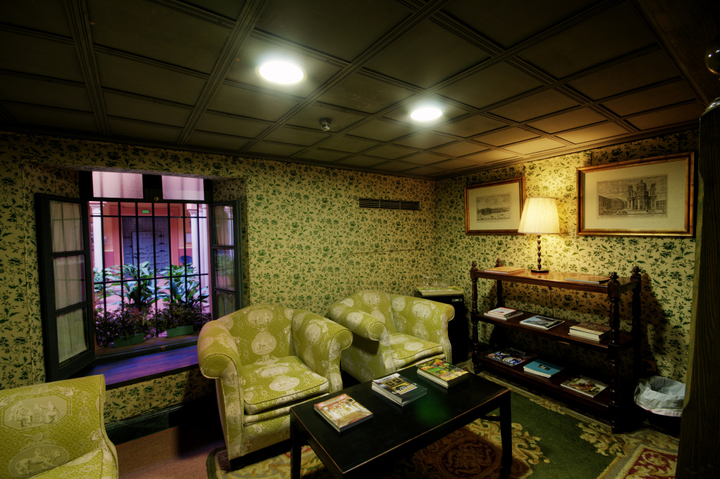 Casa Palacio De Carmona Hotel - Chambres