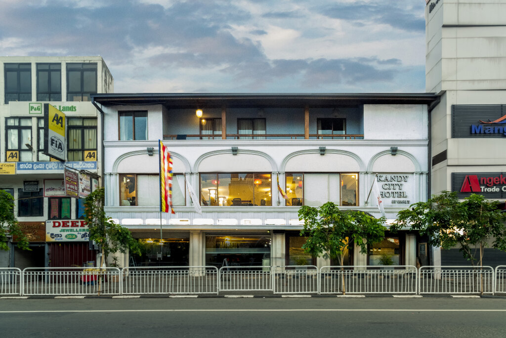 Kandy City Hotel by Earl's image