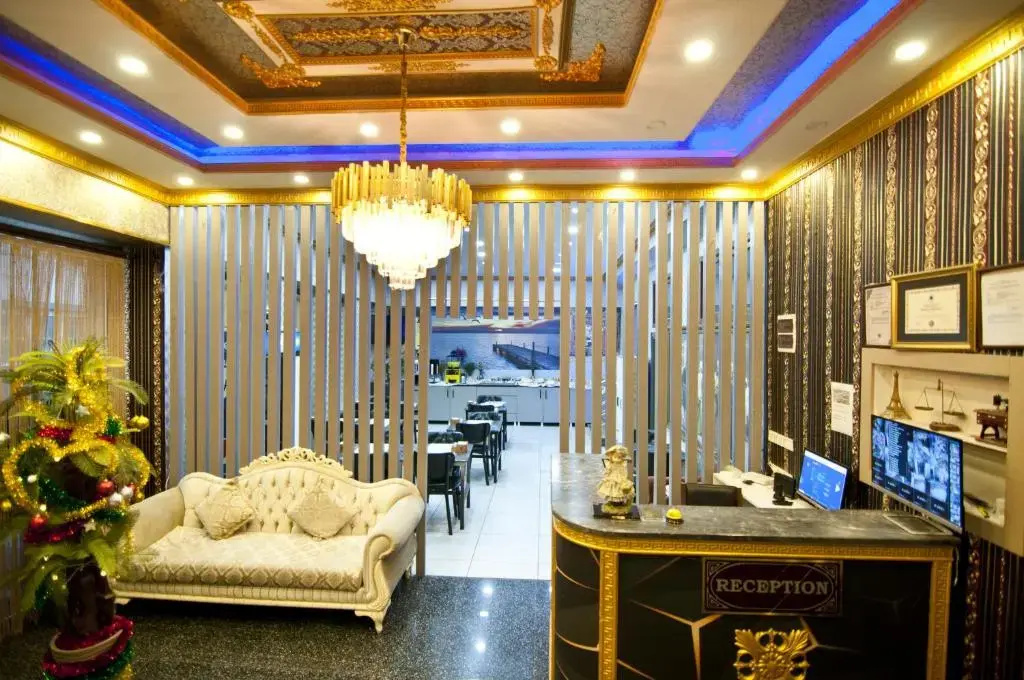 Golden Horn Park Hotel — фото