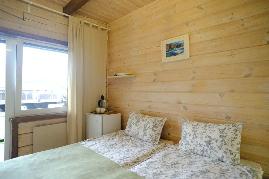 Standard Double room with balcony (twin beds)