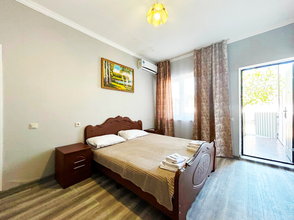 Comfort Double room (full double bed)