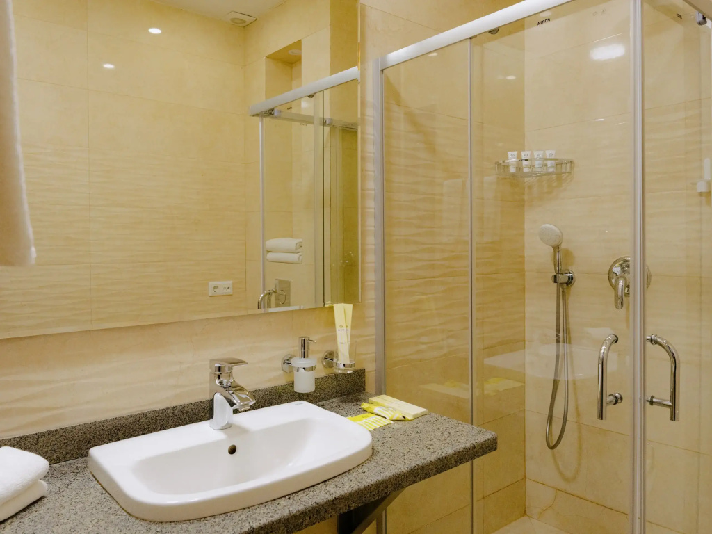 Двухместный номер Large (двуспальная кровать) в City Stay