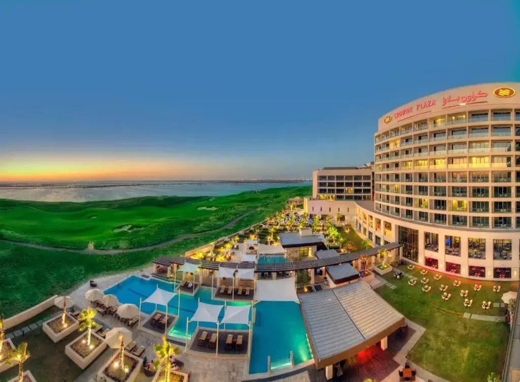Hotel Crowne Plaza Abu Dhabi Yas Island by IHG