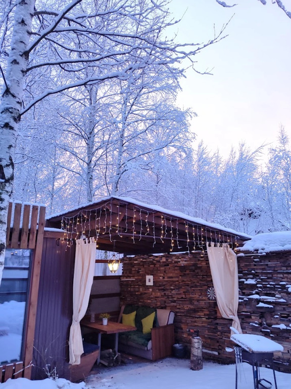 Четырёхместный коттедж с 2 комнатами в Экара