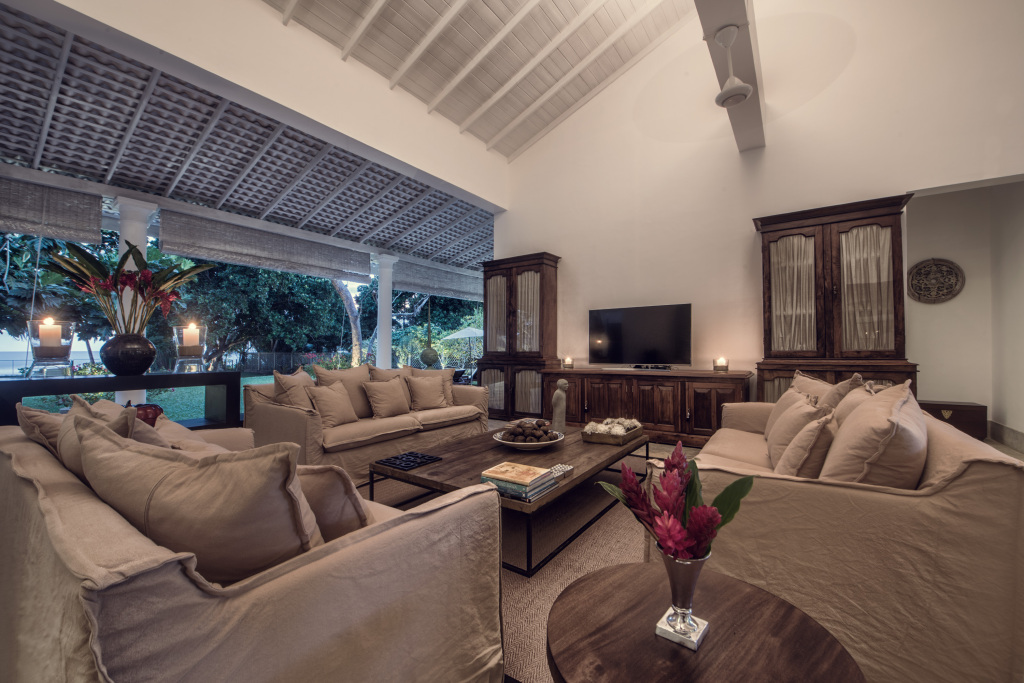 Taru Villas Mawella