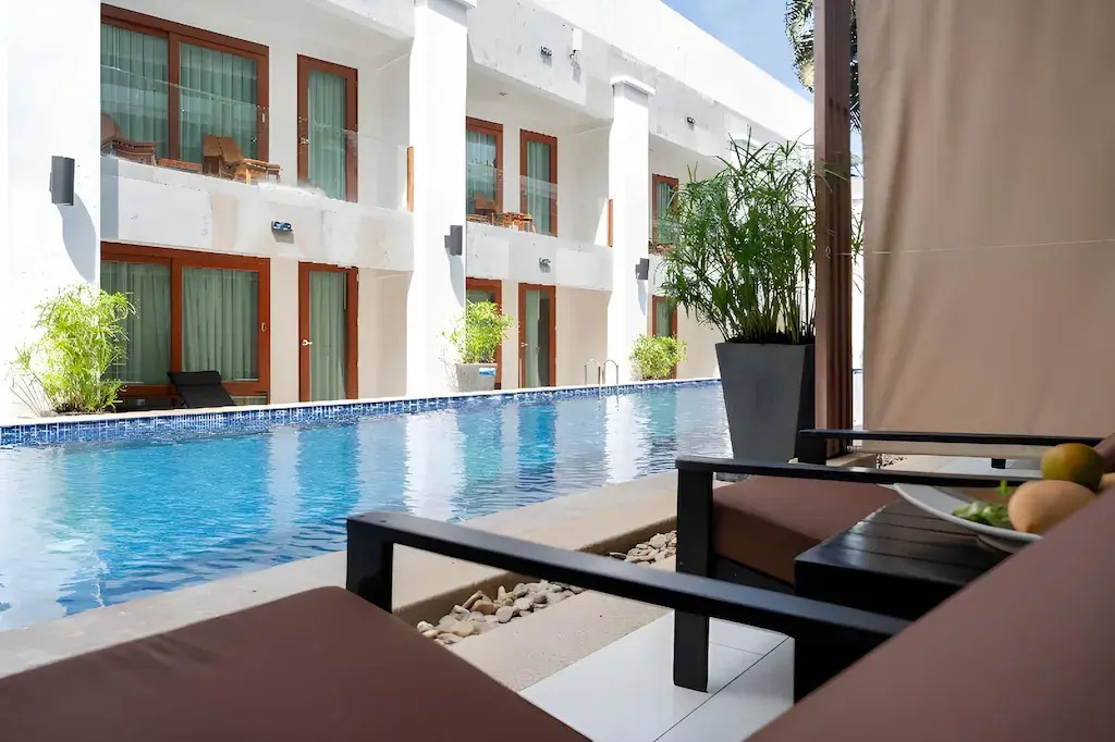 La Flora Resort Patong - Chambres