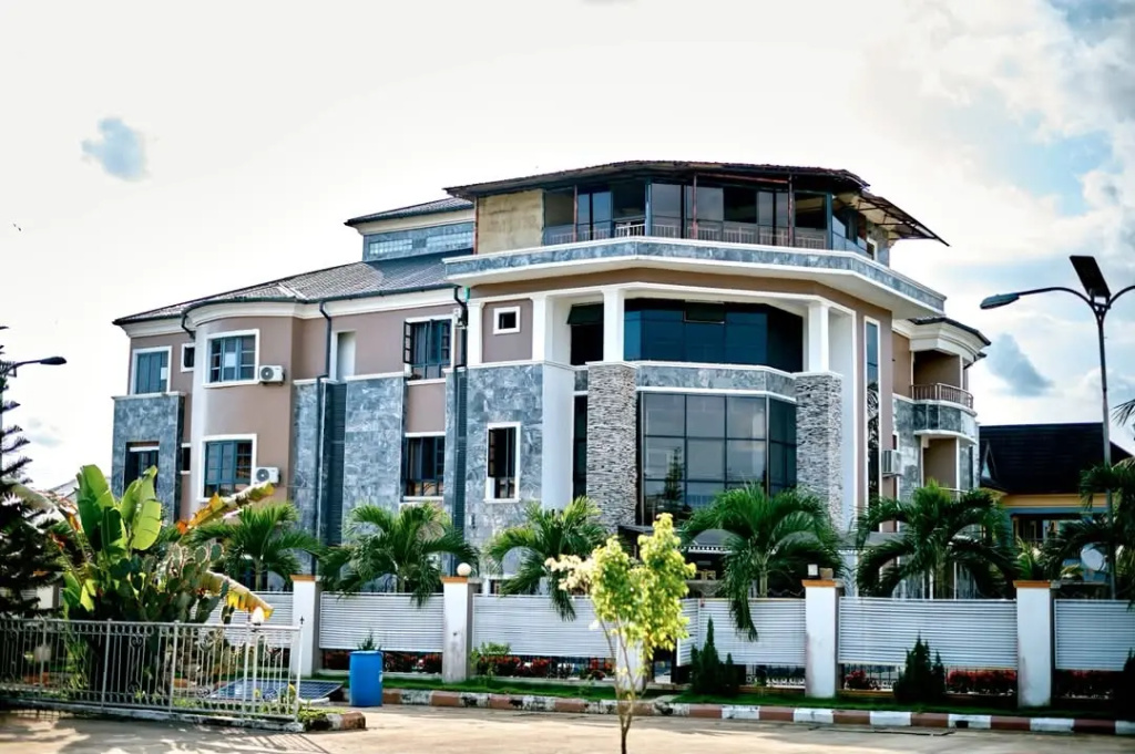 Madina Residences Hotel