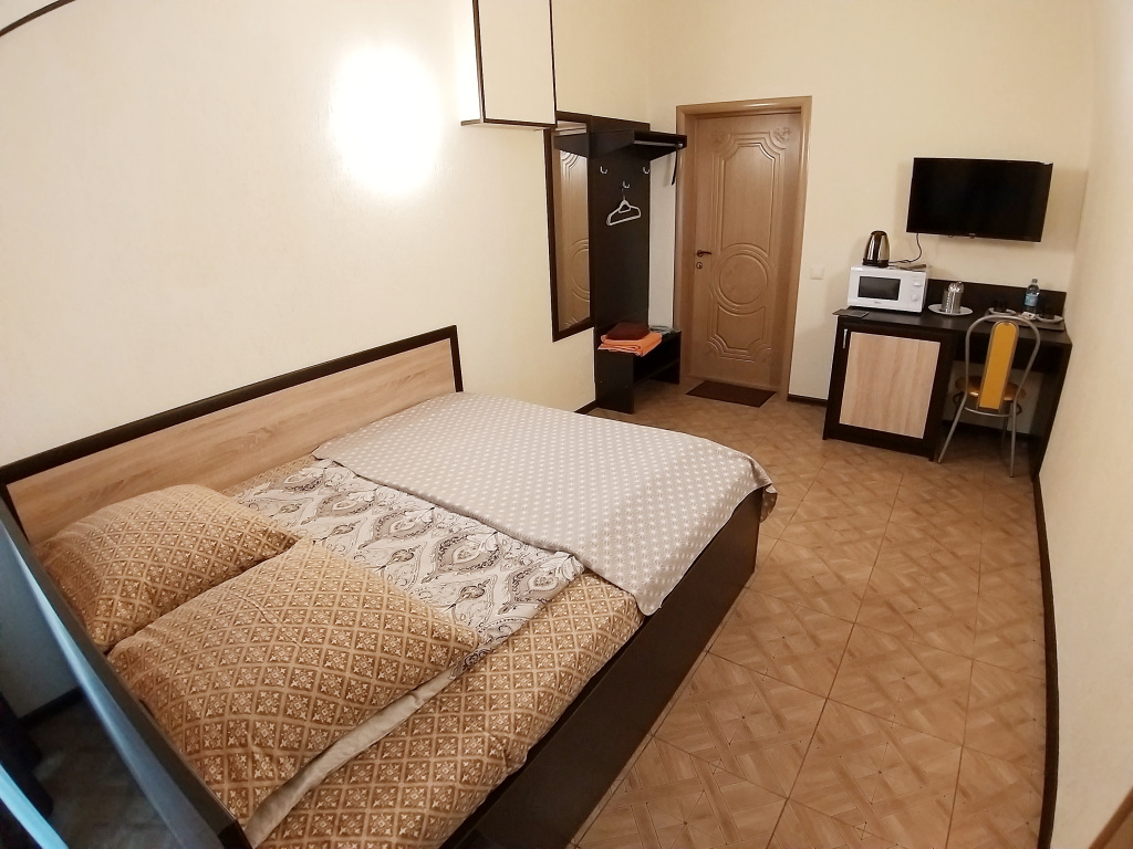 Comfort Double room (full double bed)