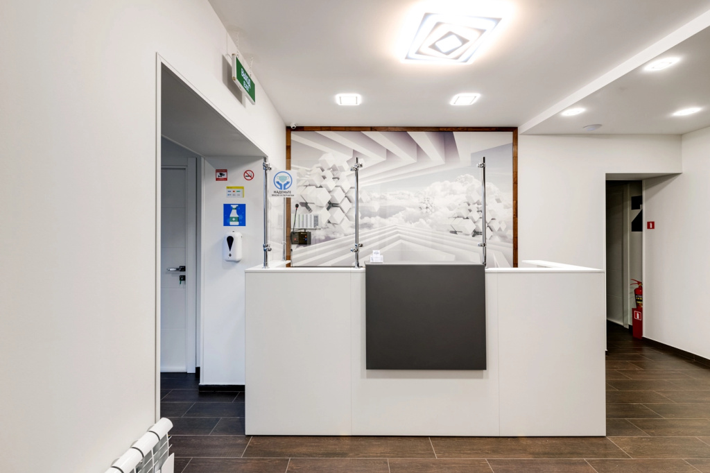 Lobby & Reception