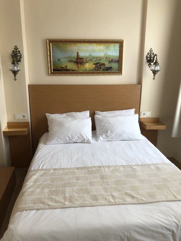 Economy Double room (full double bed)