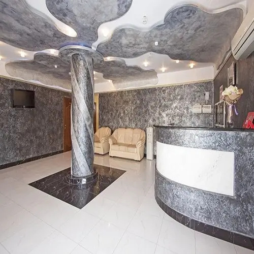 Lobby & Reception