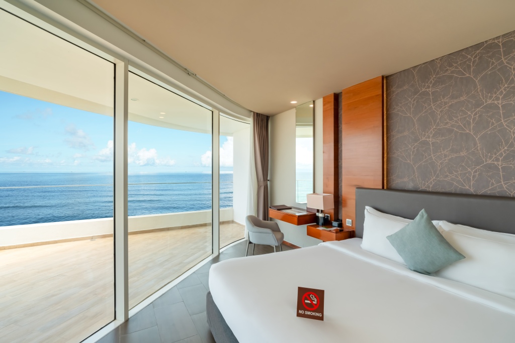 Seashells Phu Quoc Hotel & Spa Hotel