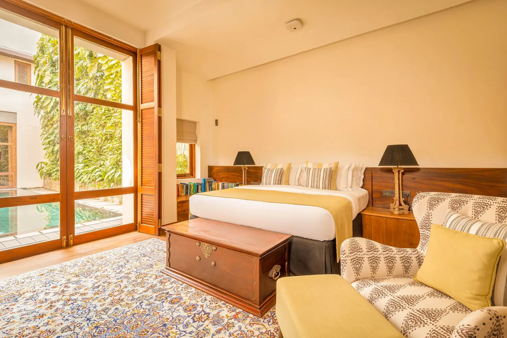 4 Bedrooms Villa with garden view