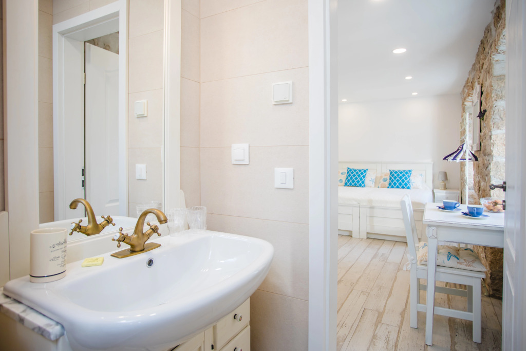 Stayeva 11 image rooms