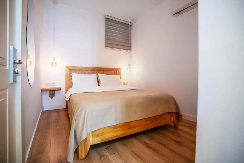 Double Family Suite with city view (full double bed)