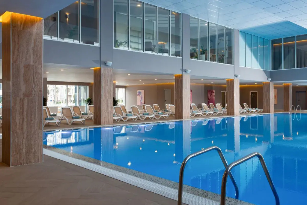 Отель Miracleon Город Mira Family Resort & SPA Anapa 5* — фото