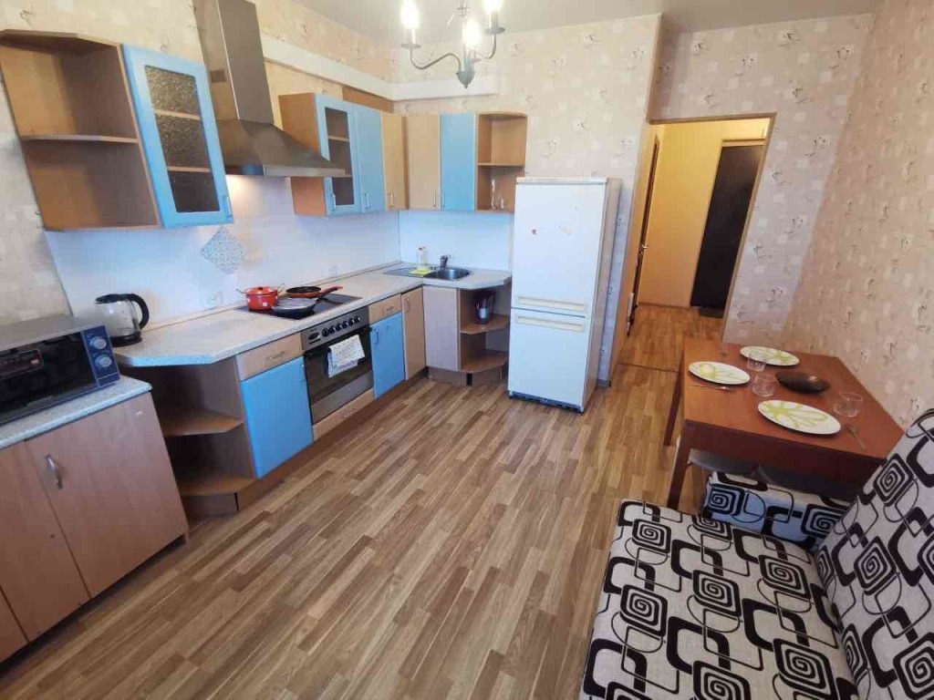Купить 3 Кв На Есенина