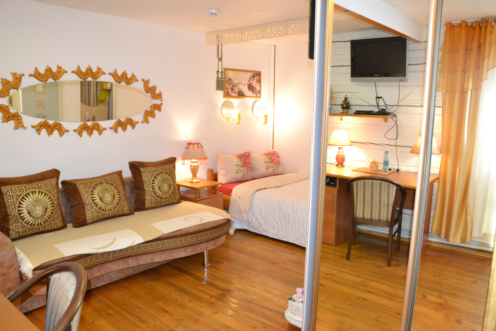 Double Junior Suite with lake view (full double bed)