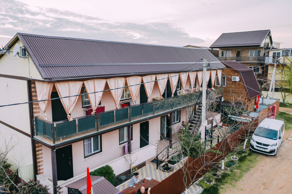 отели станица голубицкая. станица голубицкая отель изумруд. голубицкая курортная 77. гостевые дома голубицкая отзывы. гостевой дом премьера голубицкая.