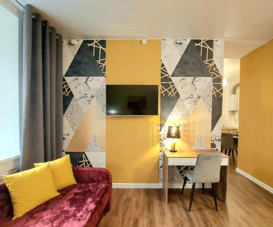 Квартира RoomyRoom Самоцвет — фото